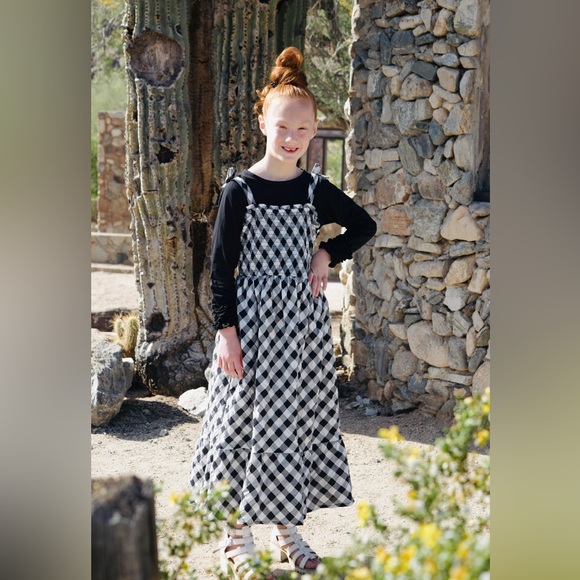 Meet your Posher, Briana - Picture 4 of 8